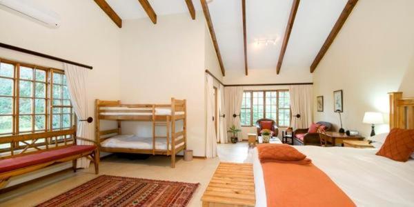 Lupus Den Country House B&B Sunland Bagian luar foto