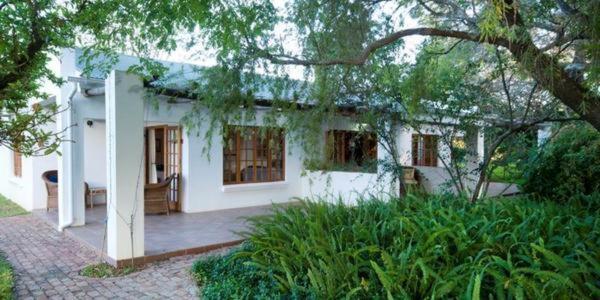 Lupus Den Country House B&B Sunland Bagian luar foto