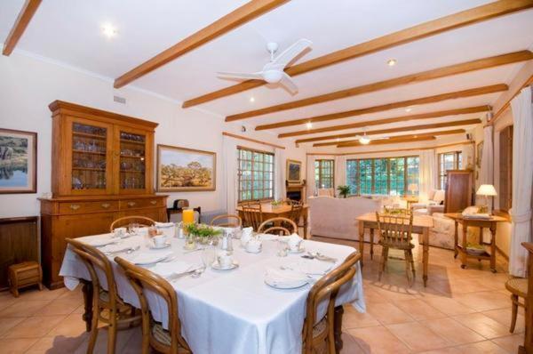 Lupus Den Country House B&B Sunland Bagian luar foto