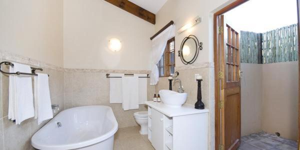 Lupus Den Country House B&B Sunland Bagian luar foto